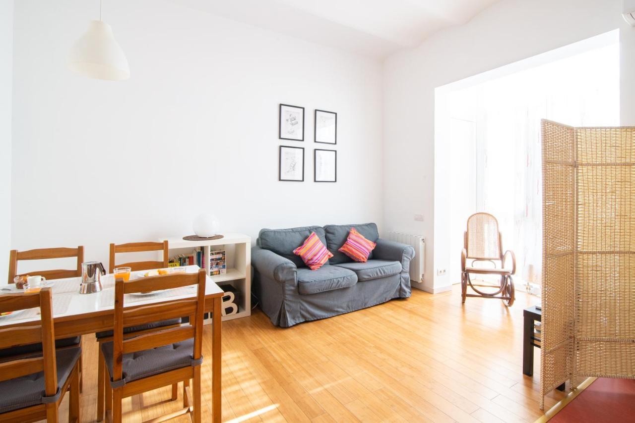 Barcelona Cozy Apartment Exterior photo