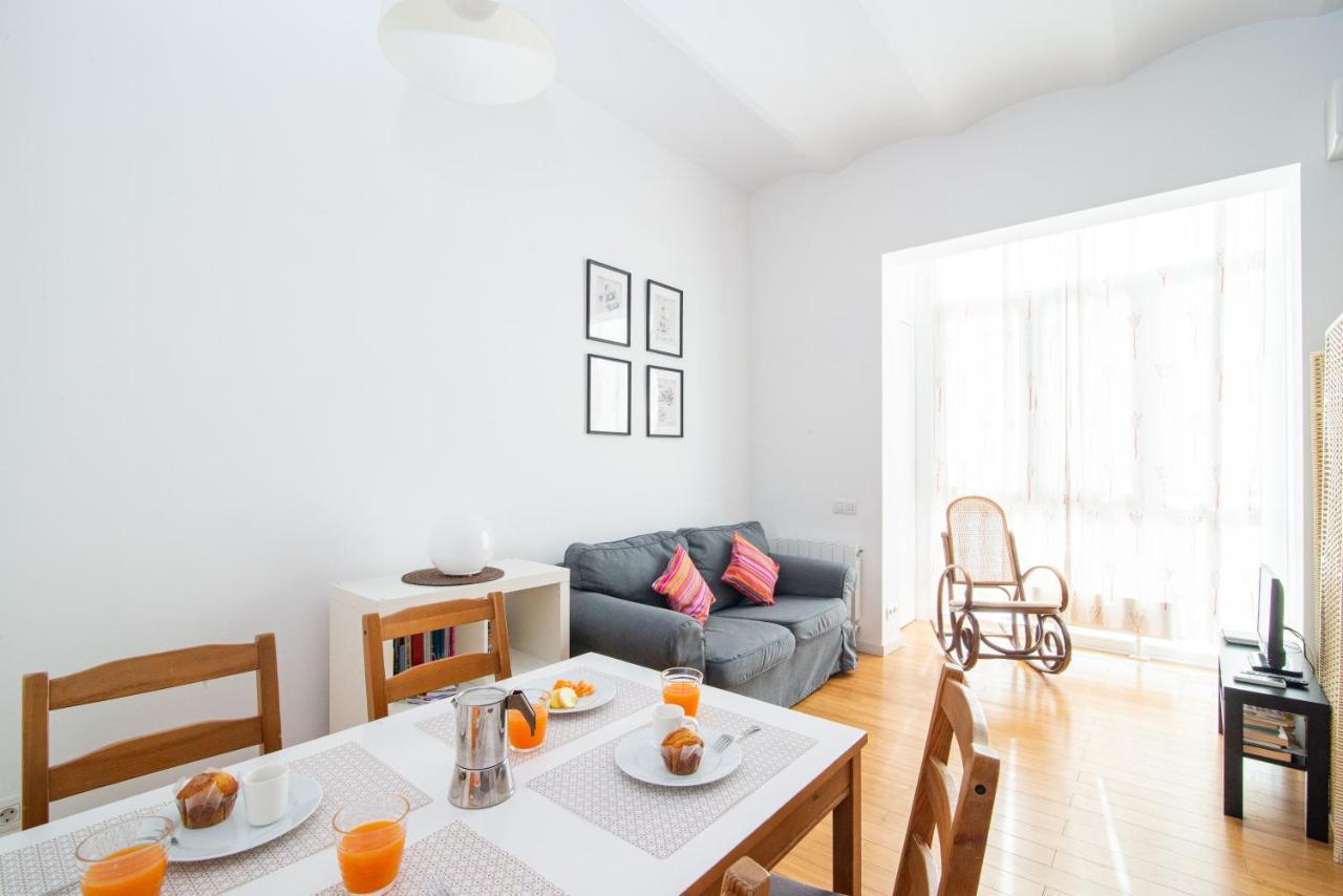 Barcelona Cozy Apartment Exterior photo